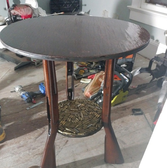 Gun stock & Bullet table. - Picture 3 of 4